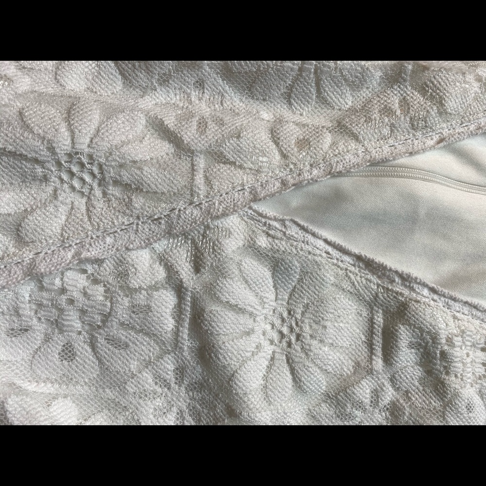 Ivory 70's Inspired Floral Lace V Neck Dress S - Picture 7 of 9